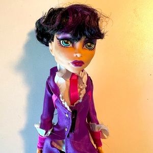 Monster High Headless Headmistresses Bloodgood Doll (2012)